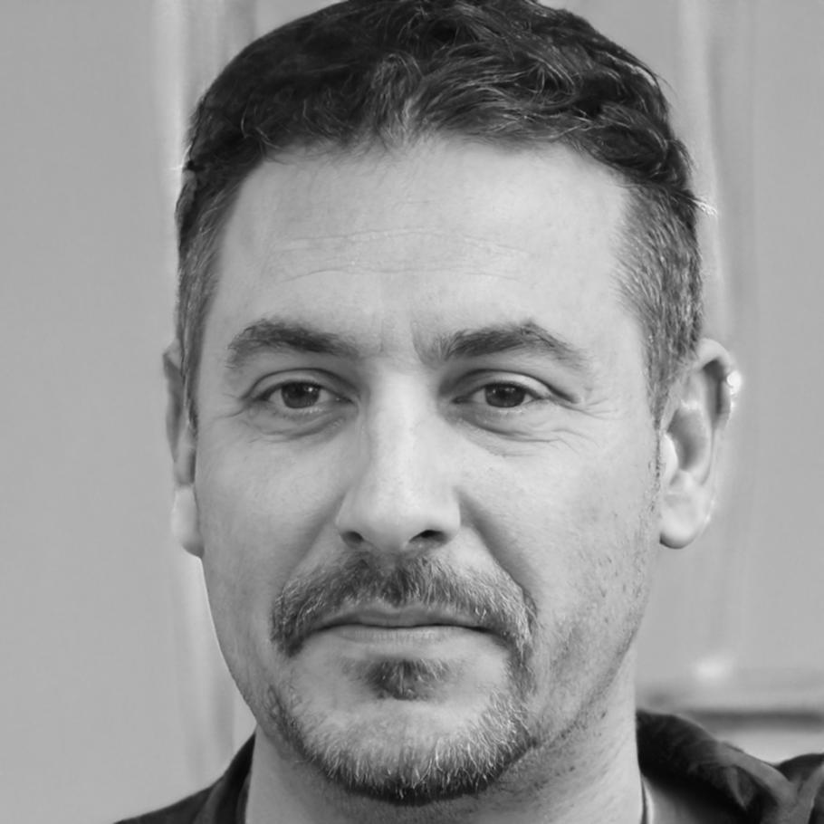 Carlos Montenegro, Cofundador y Director Ejecutivo
